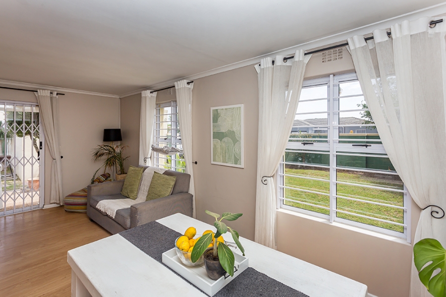 To Let 3 Bedroom Property for Rent in Sunningdale Western Cape